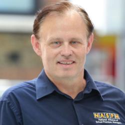  Stuart McGregor